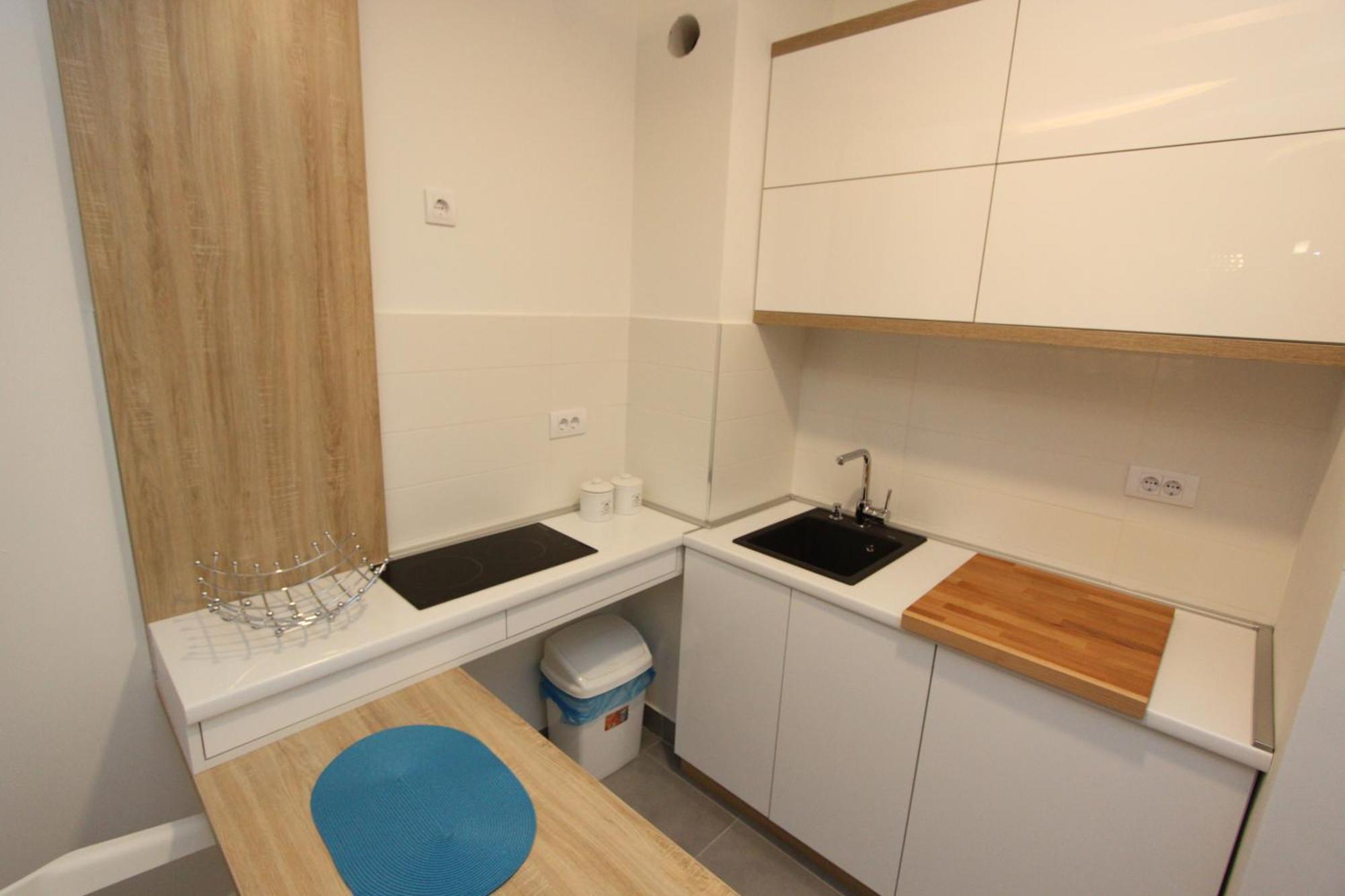 Riviera New Belgrade Apartment, Parking 5 Eur Per Day 외부 사진